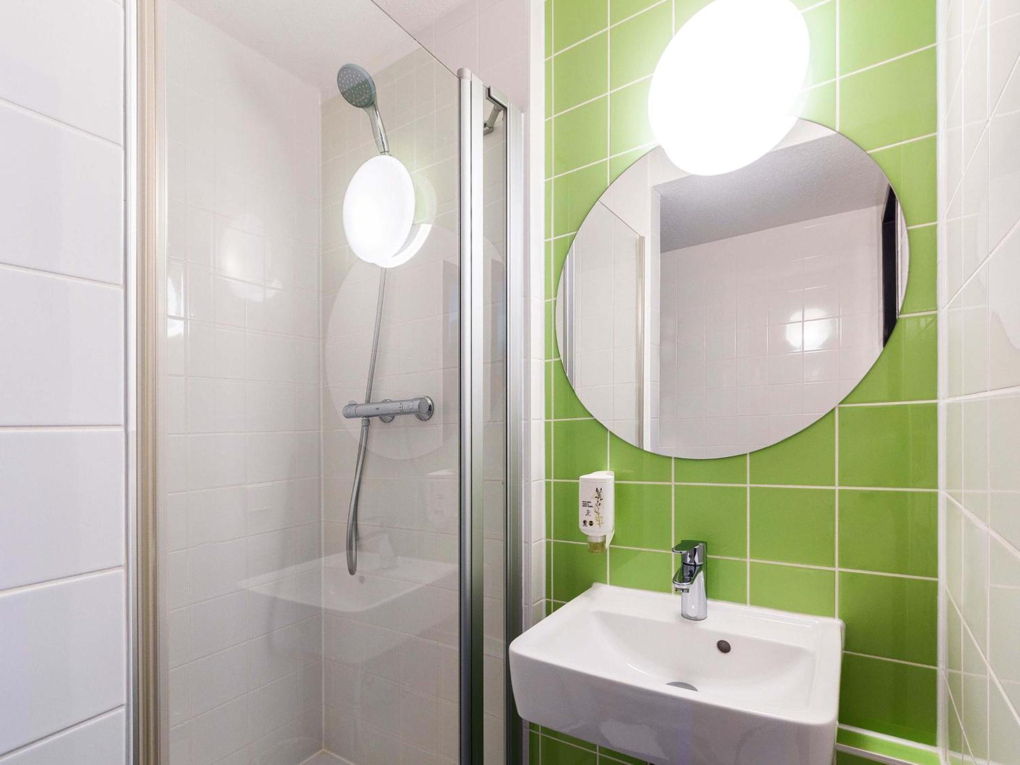 B&B Hotel Bochum-แฮร์เนอ ภายนอก รูปภาพ